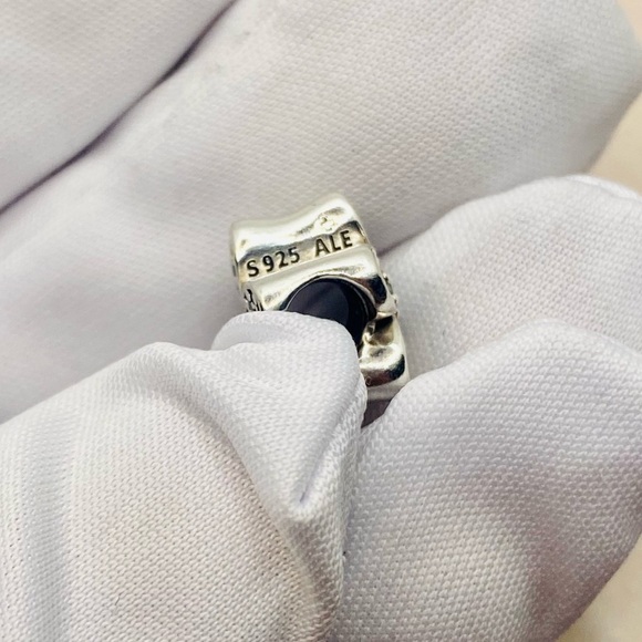 EUC Pandora 791480CZ Sterling Silver Dazzling Daisy Charm w/ Clear Zirconia - Picture 8 of 9